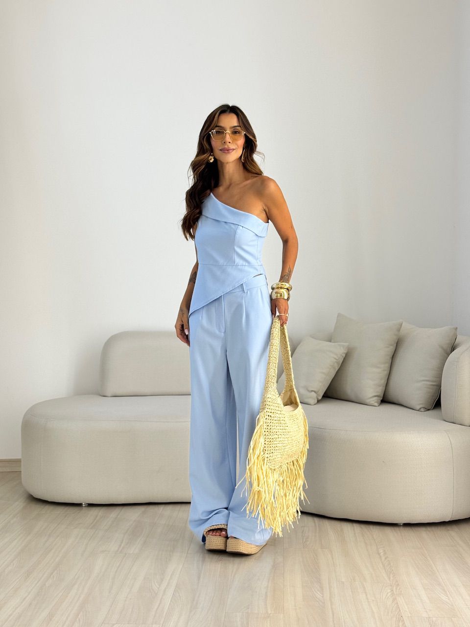 CONJUNTO MARI BLUSA ASSIMÉTRICA BABY BLUE - 006946... - CAROLLA FERRARO