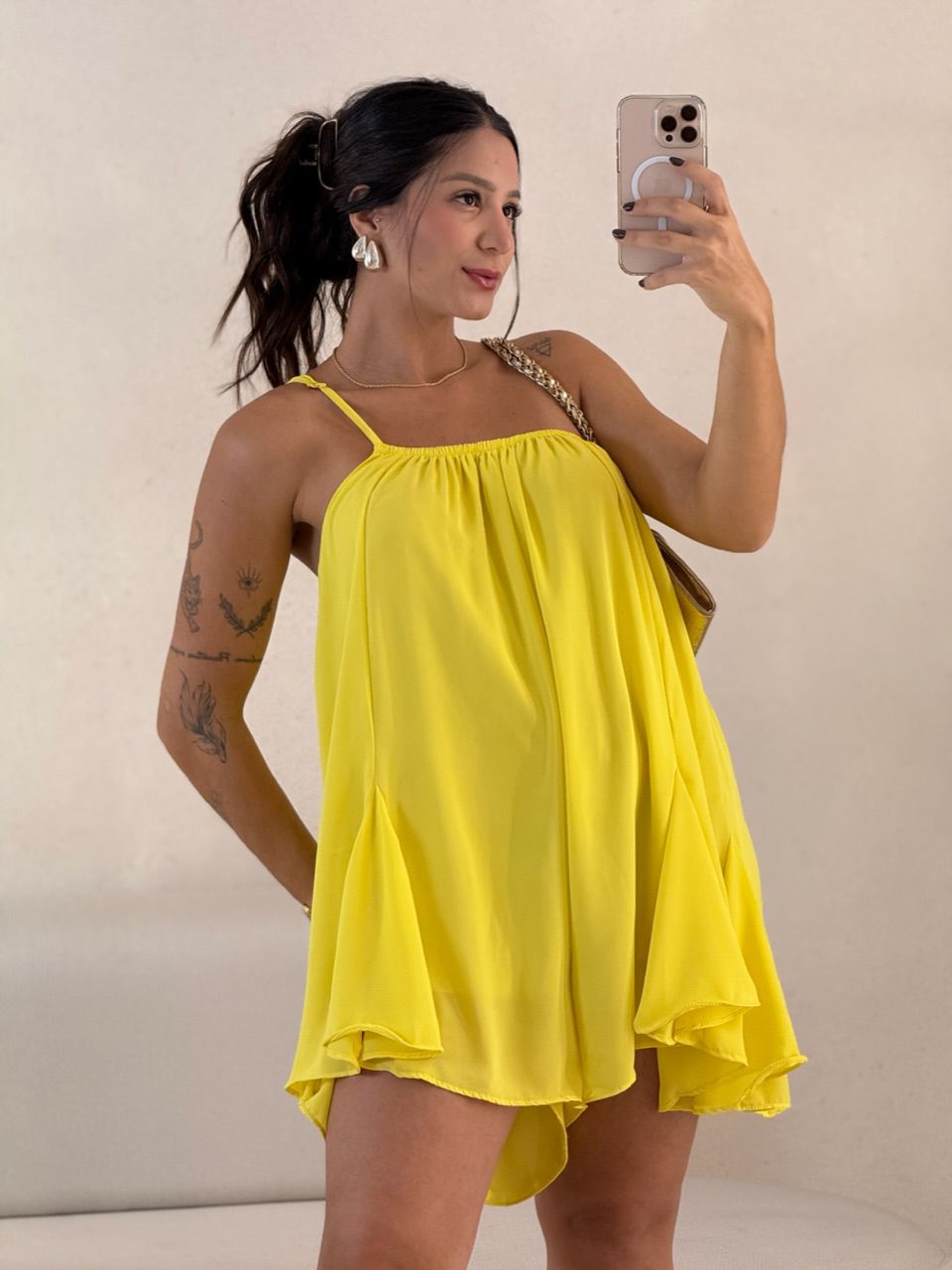 MACAQUINHO BRUNA LISO AMARELO
