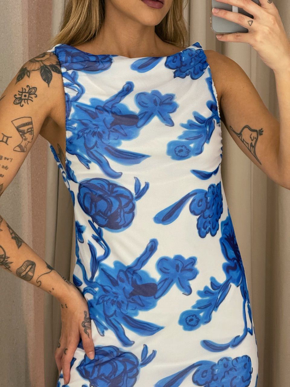 VESTIDO CAVADO TULE OFF/AZUL