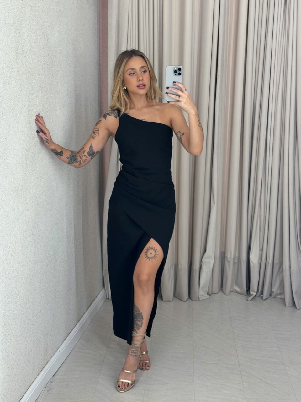 VESTIDO ELOÍSA DRAPEADO PRETO