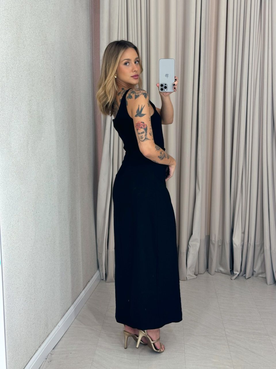 VESTIDO ELOÍSA DRAPEADO PRETO