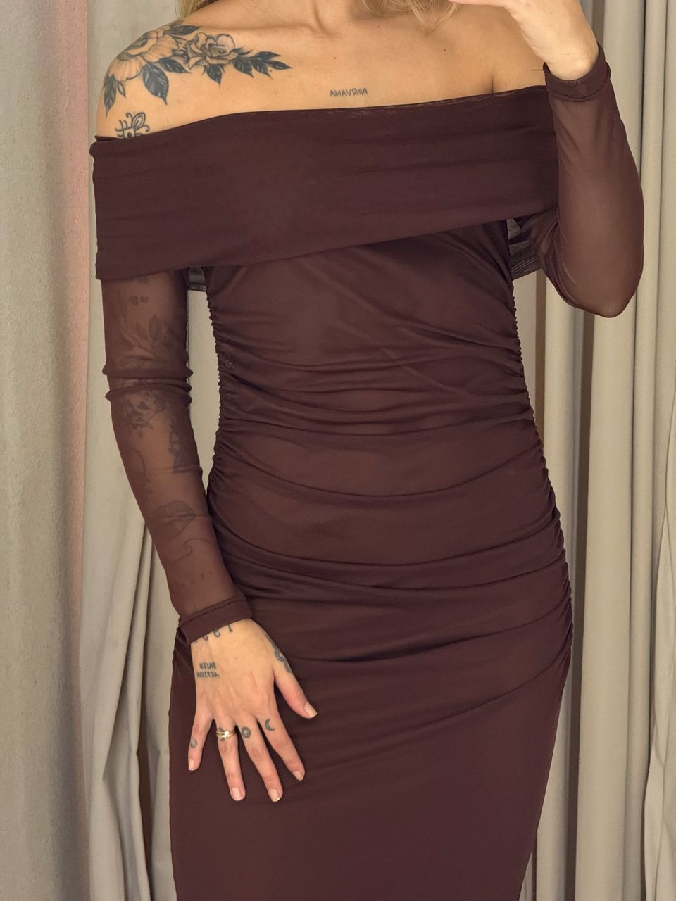 VESTIDO LUA TULE MARROM