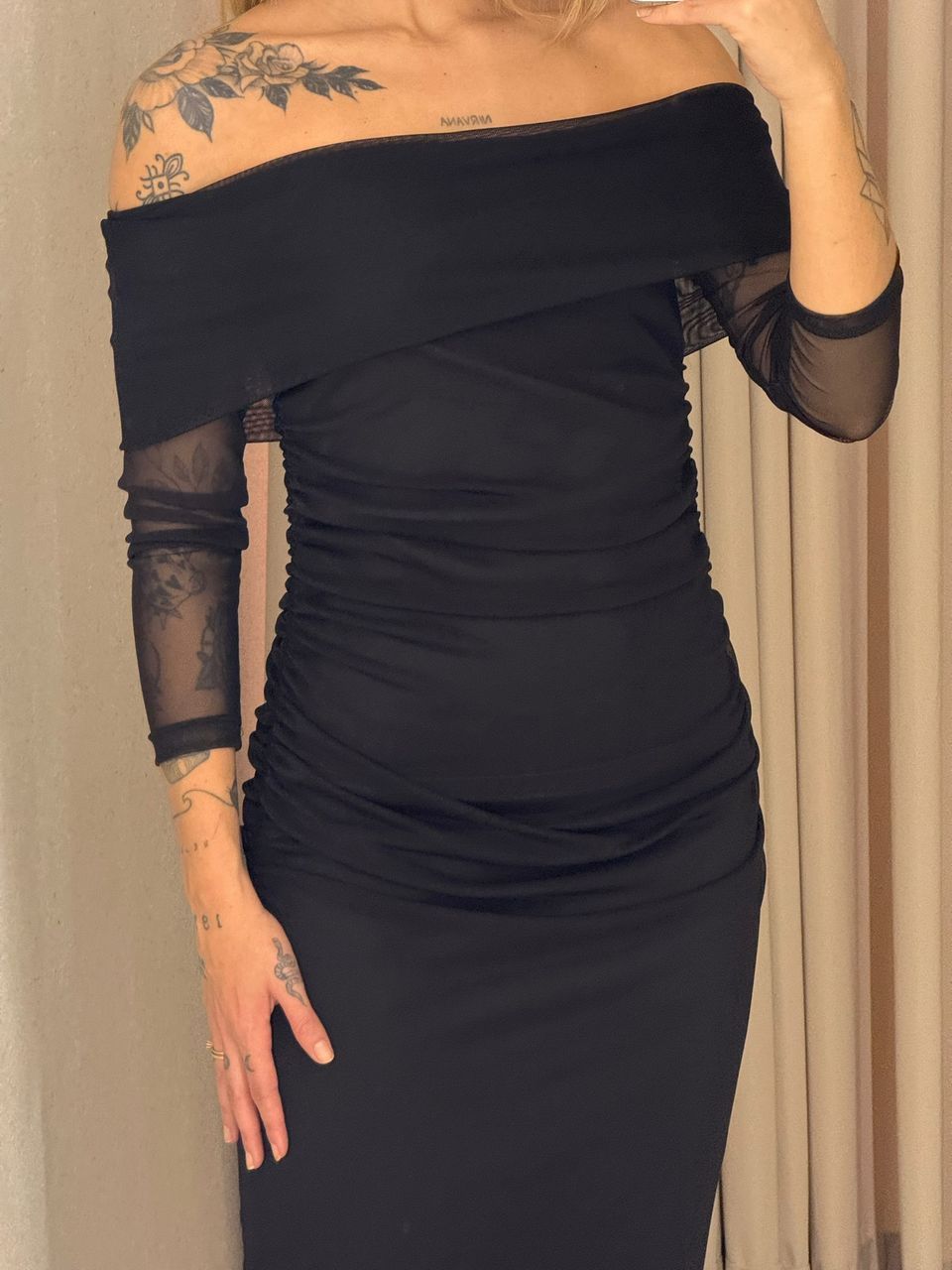 VESTIDO LUA TULE PRETO