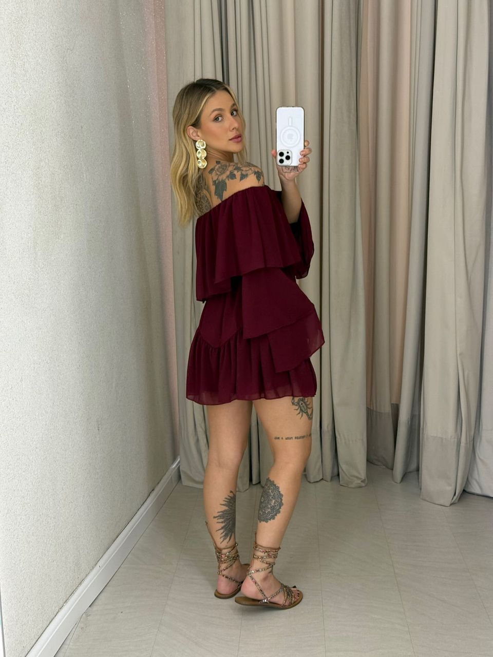 VESTIDO RITA BABADOS VINHO