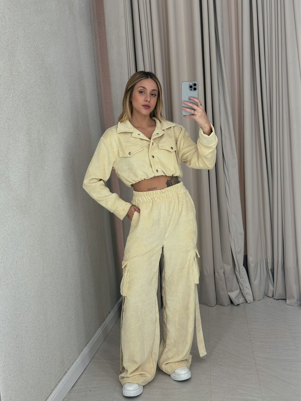 CONJUNTO CARGO COTELÊ AMARELO AMANTEIGADO 