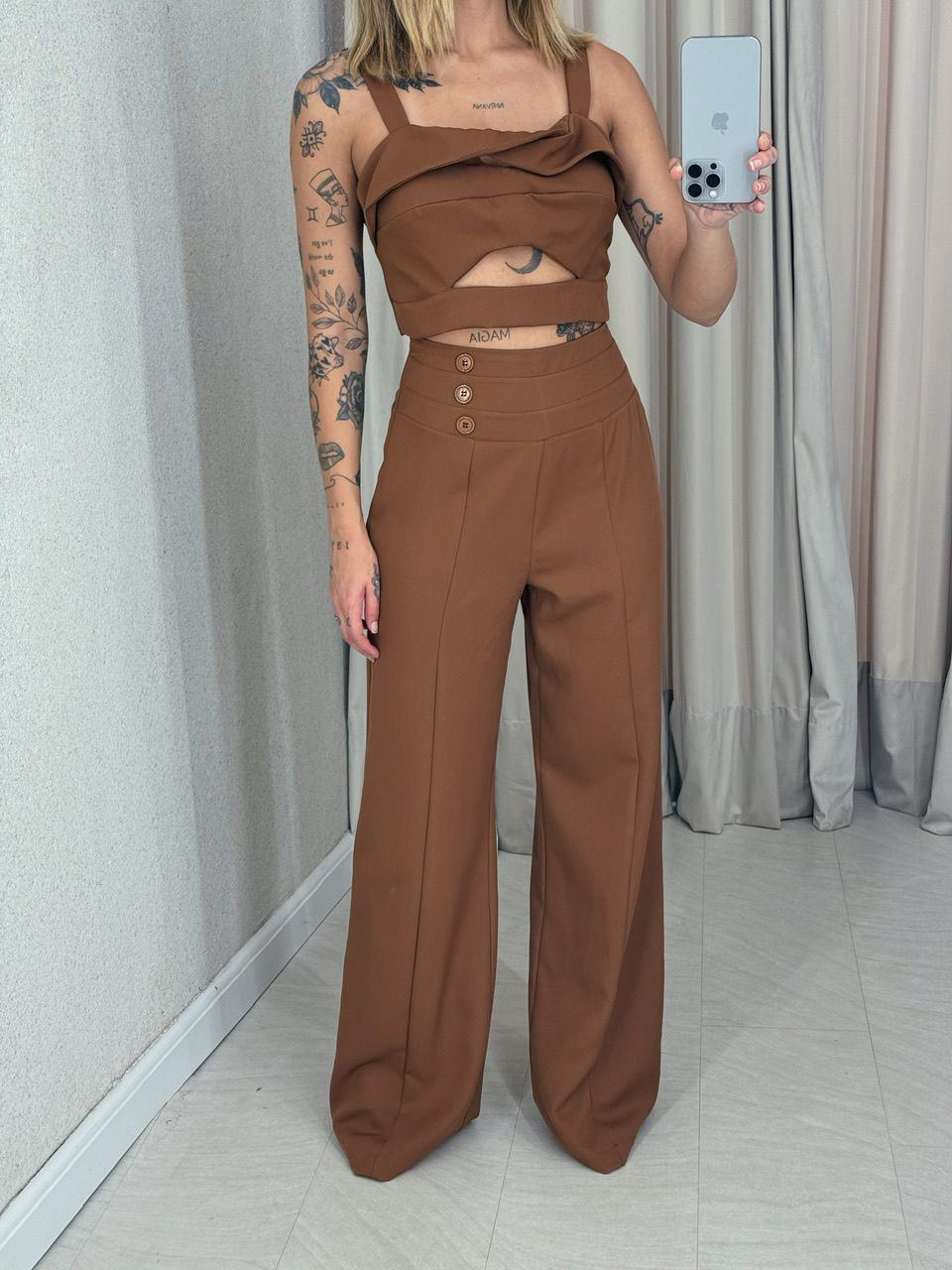 CONJUNTO ELIS CALÇA CROPPED MARROM