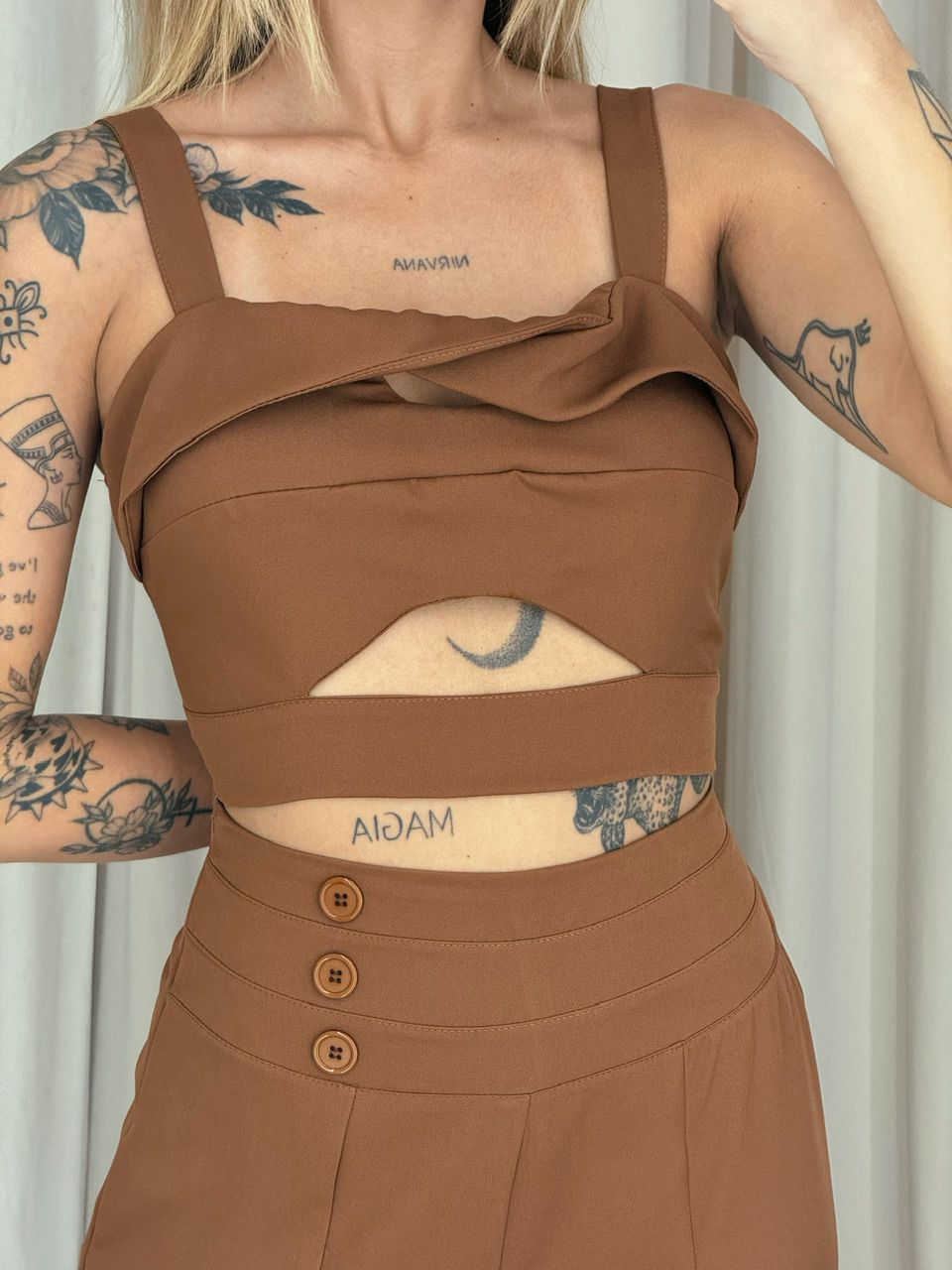 CONJUNTO ELIS CALÇA CROPPED MARROM