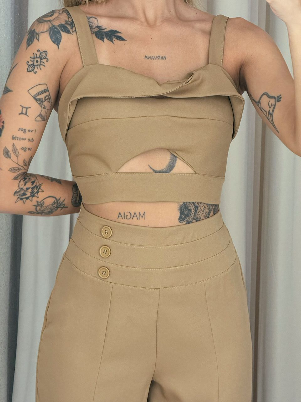CONJUNTO ELIS CALÇA CROPPED NUDE
