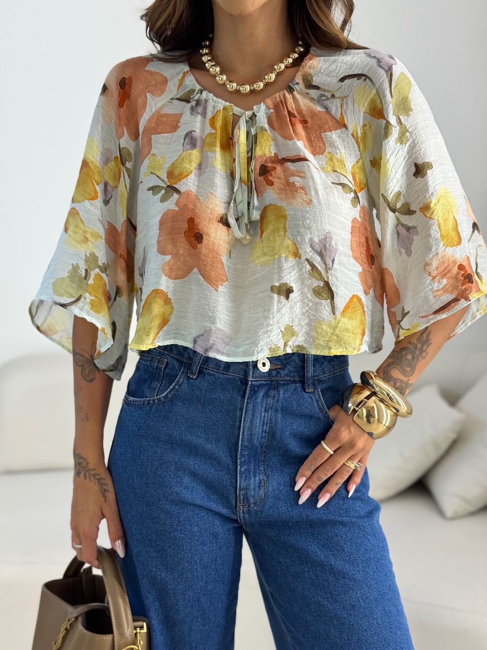 BLUSA ISABELA FLORES AMARELA