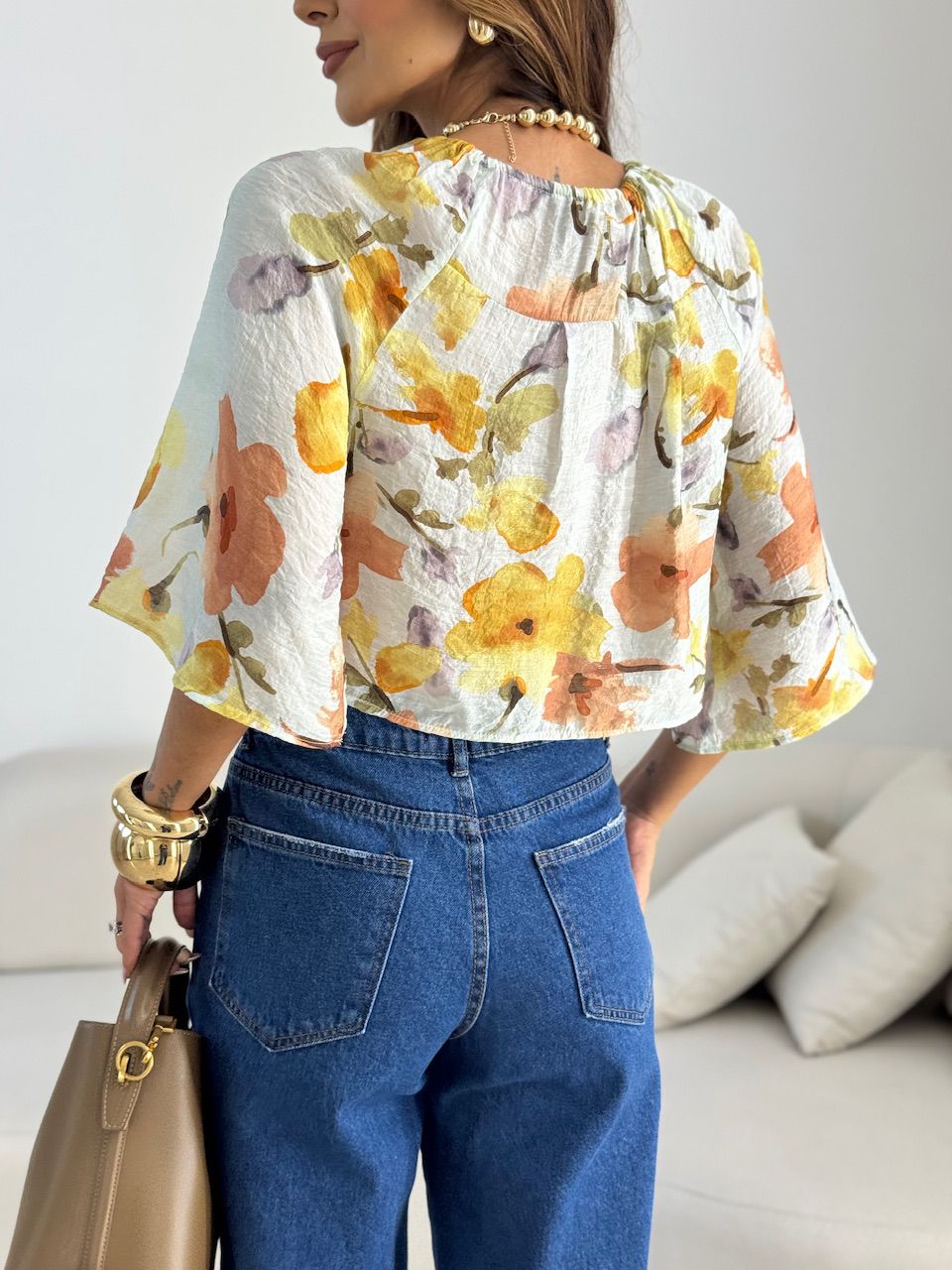 BLUSA ISABELA FLORES AMARELA
