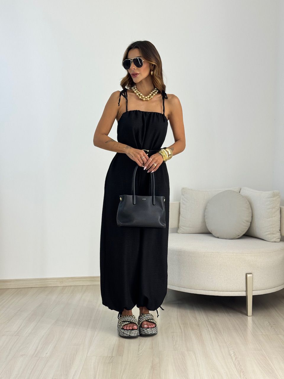 MACACÃO SARA ALCINHA PRETO - 0069540032 - CAROLLA FERRARO
