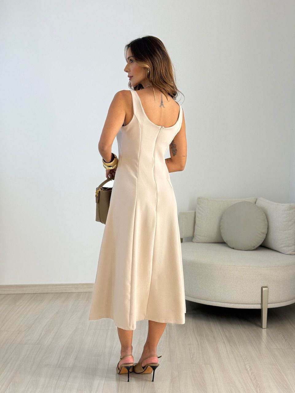VESTIDO MAFER DECOTE QUADRADO Areia