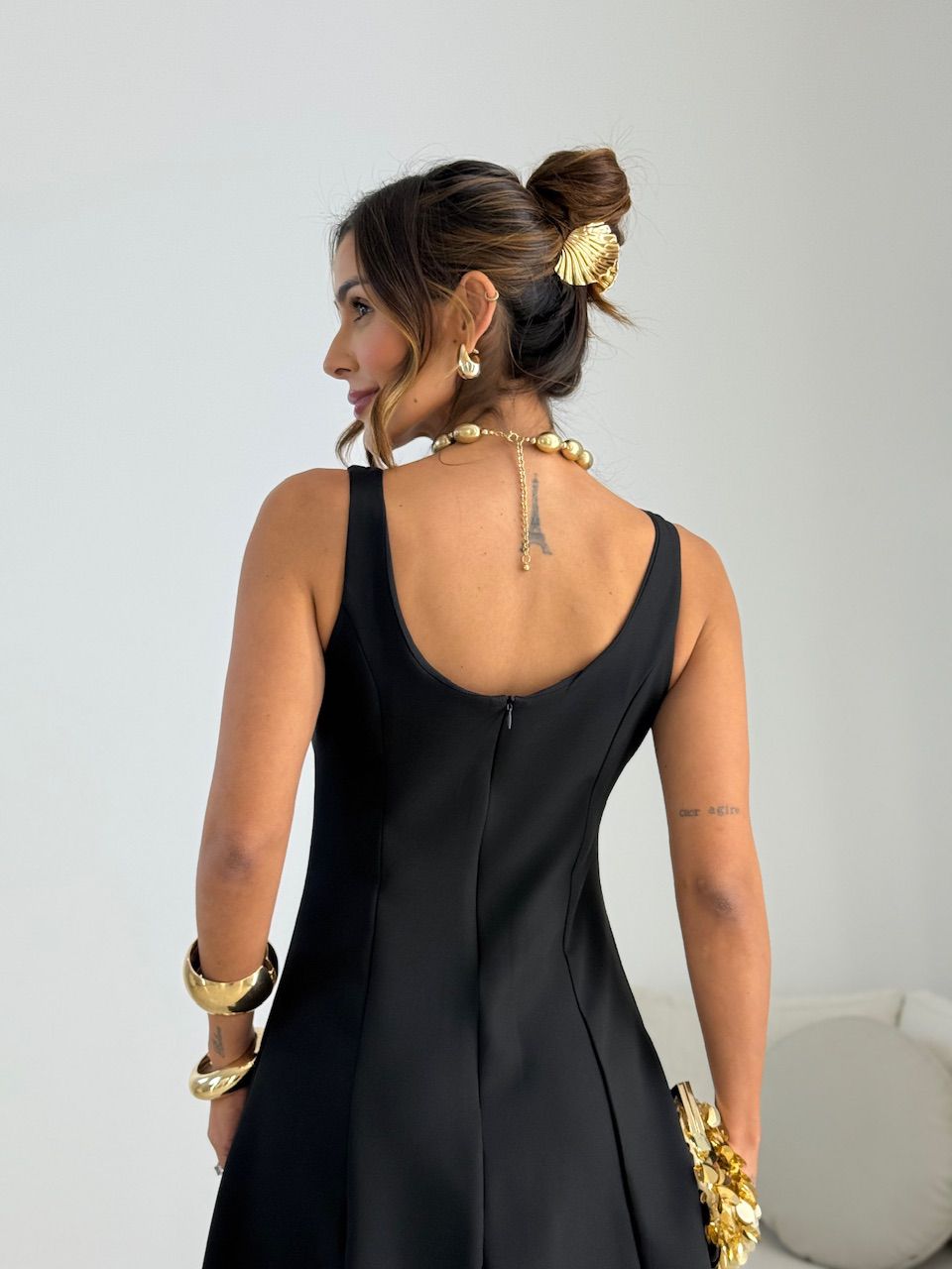 VESTIDO MAFER DECOTE QUADRADO PRETO