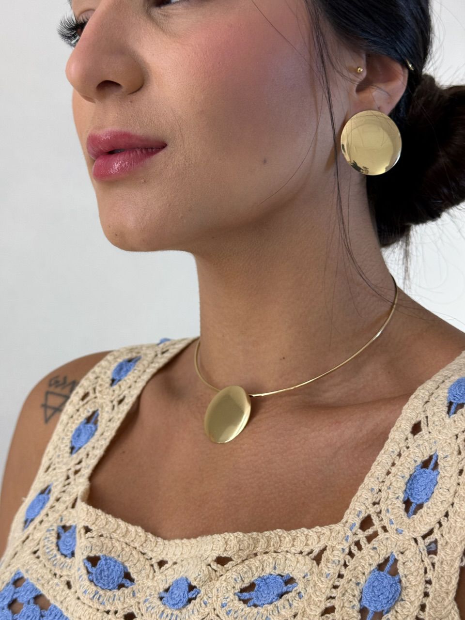 CONJUNTO BIA CHOKER BRINCO DOURADO