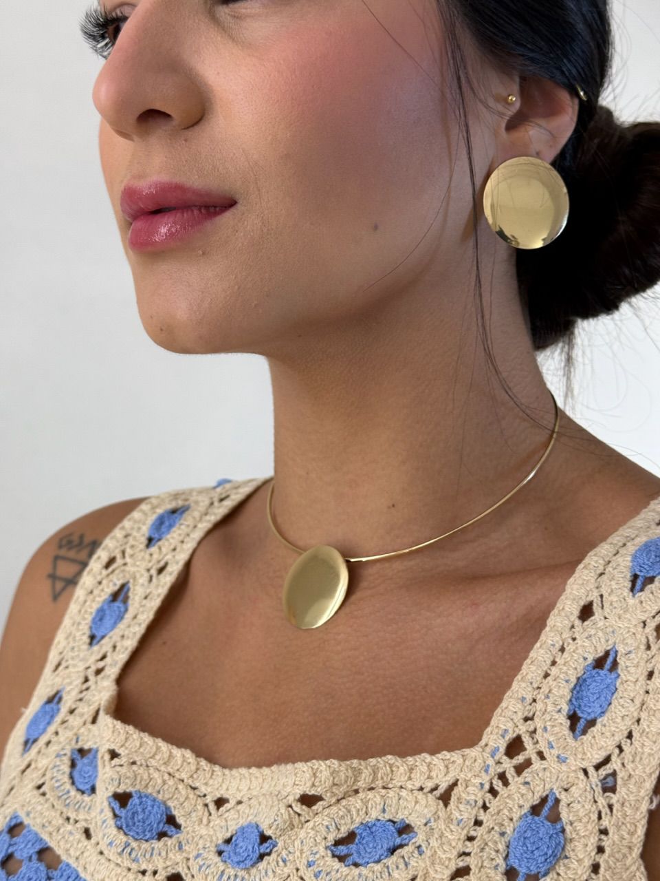 CONJUNTO BIA CHOKER BRINCO DOURADO
