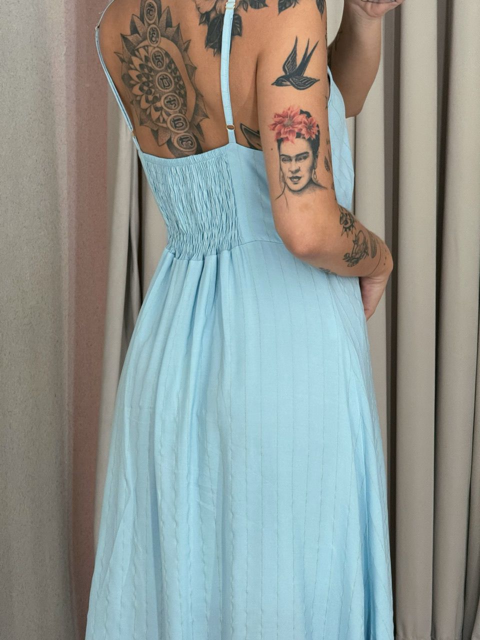 VESTIDO ANTONIETA ALÇA BABY BLUE
