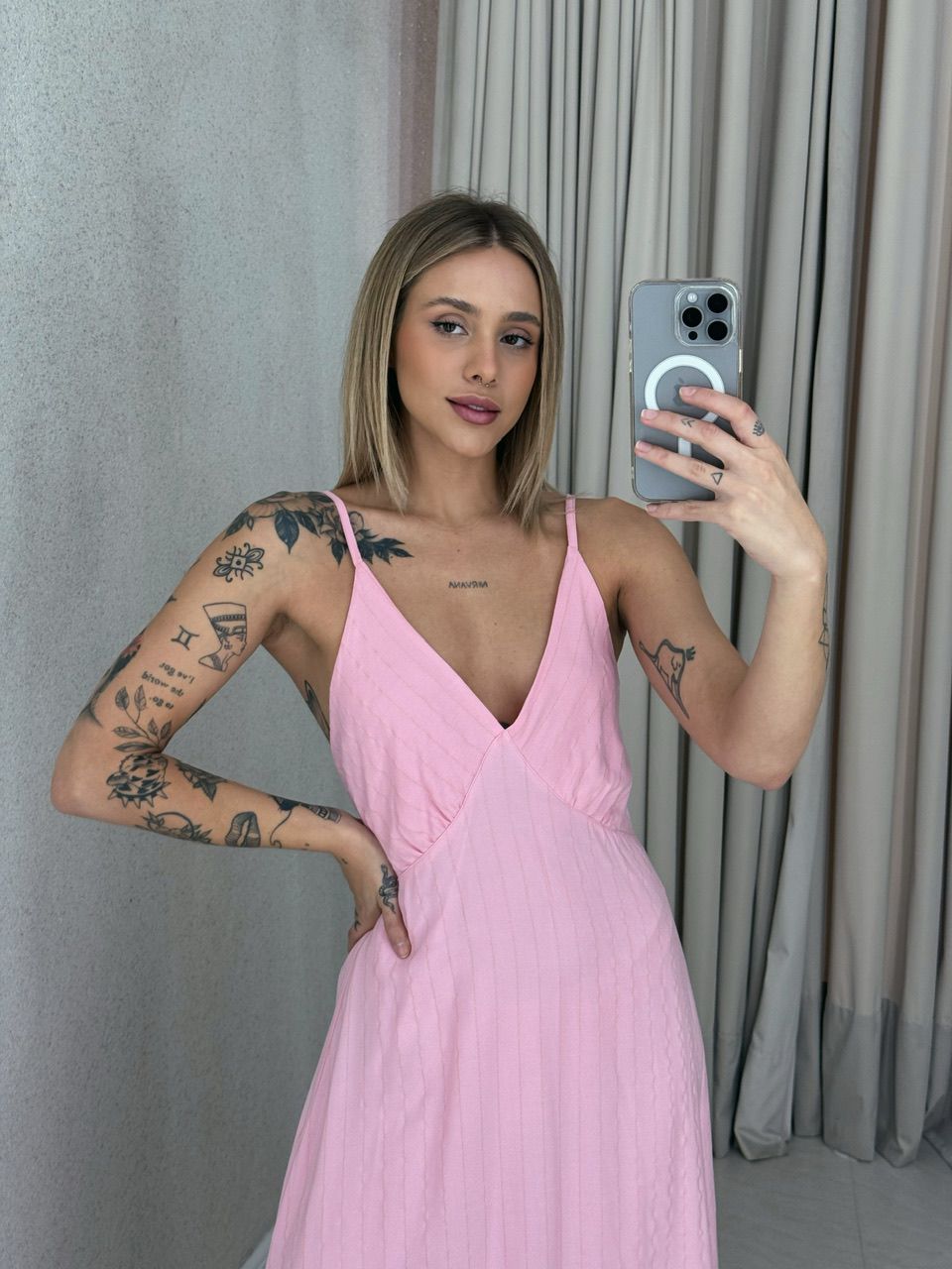 VESTIDO ANTONIETA ALÇA BABY PINK