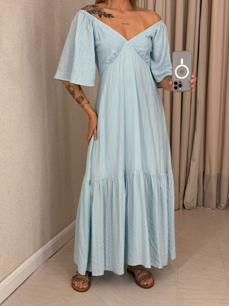 VESTIDO CINDY MANGA MIDI BABY BLUE