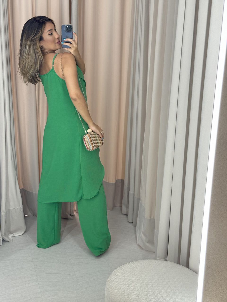 CONJUNTO TÚNICA COM CALÇA VERDE