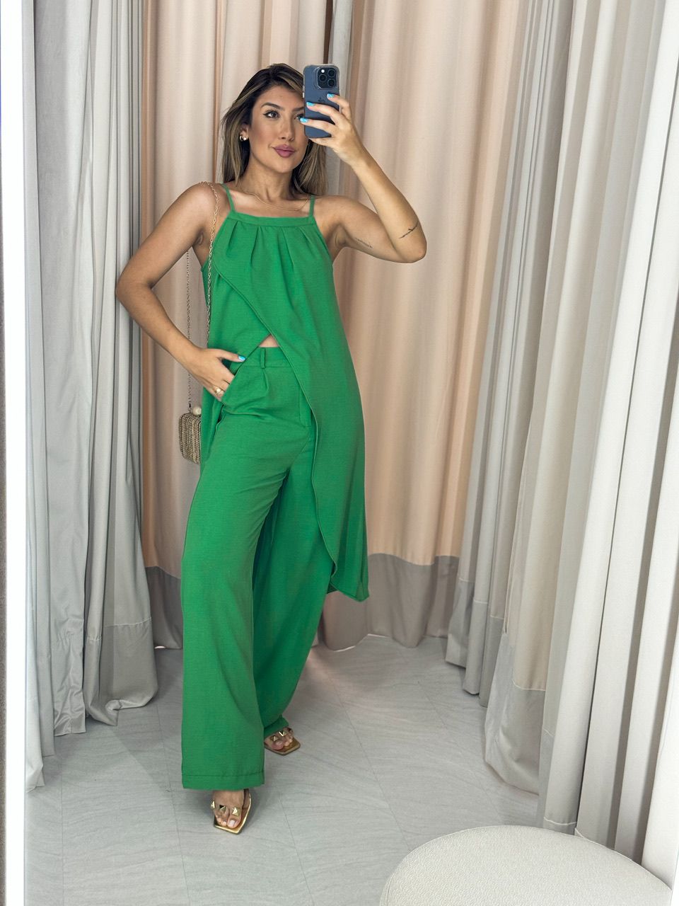 CONJUNTO TÚNICA COM CALÇA VERDE