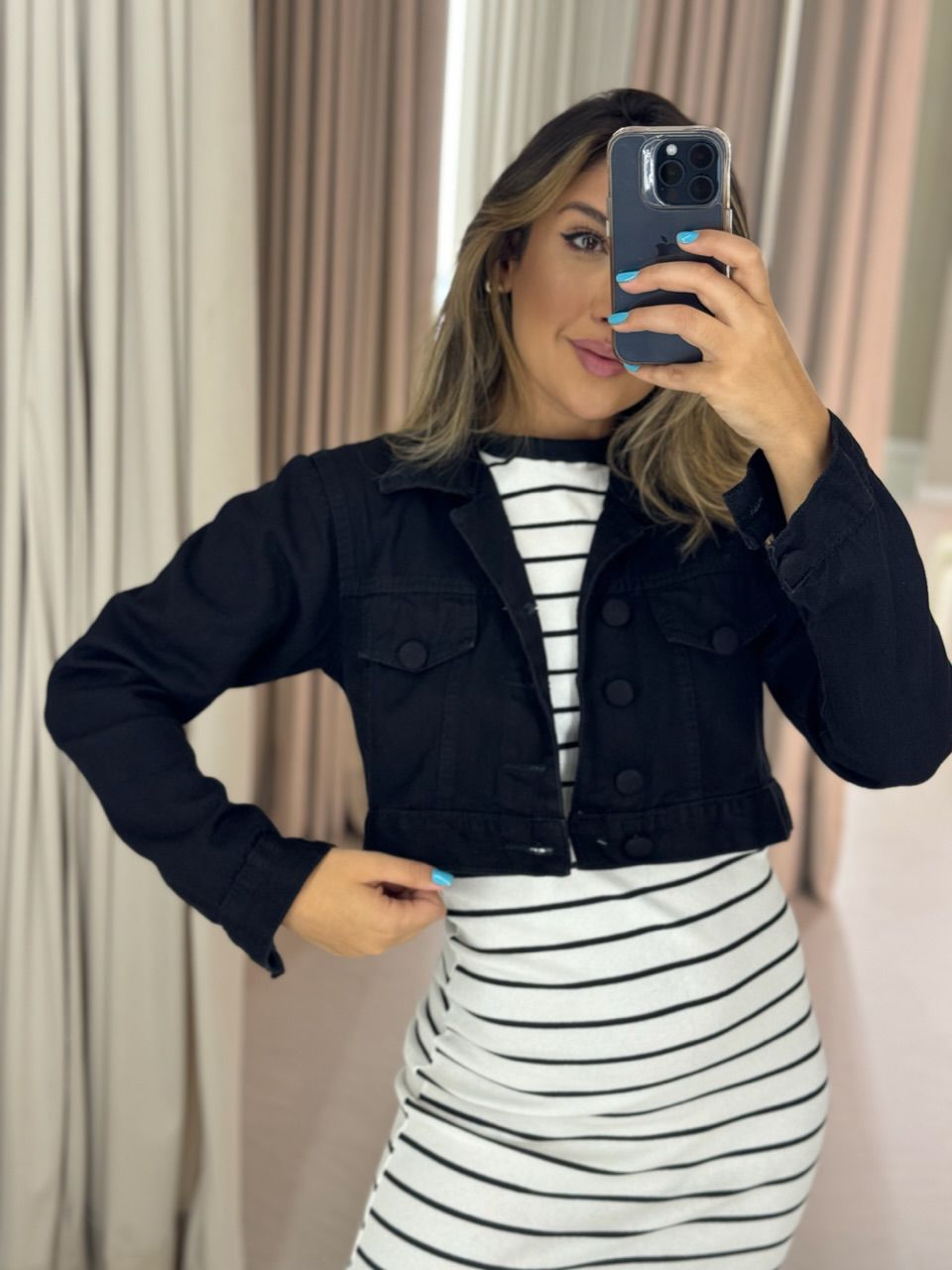 JAQUETA BÁRBARA JEANS PRETA - 0047950033 - CAROLLA FERRARO