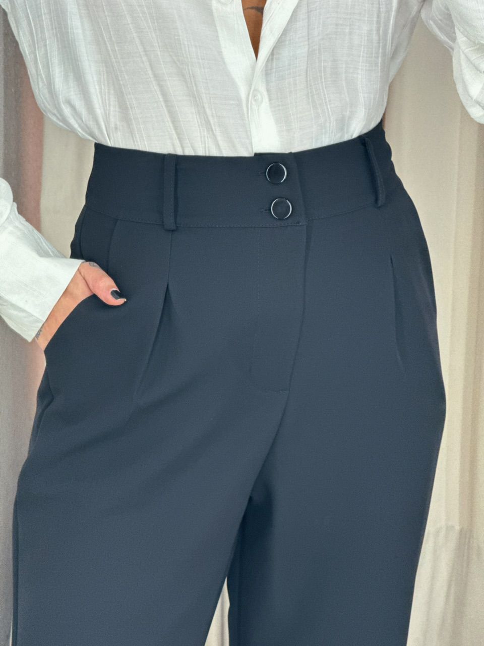CALÇA ANTONELLA SKINNY PRETA