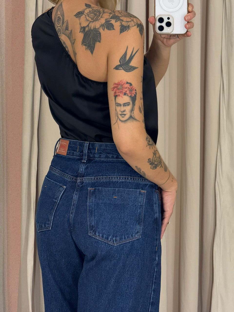 BLUSA HELEN NULA MANGA PRETA