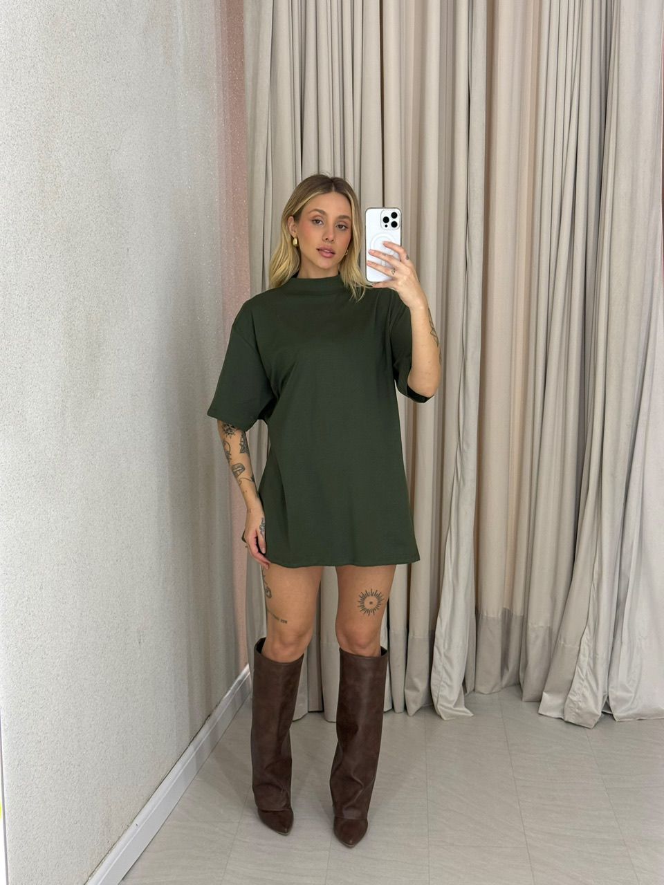 BLUSÃO VICTORIA LISO verde - 0063730014 - CAROLLA FERRARO