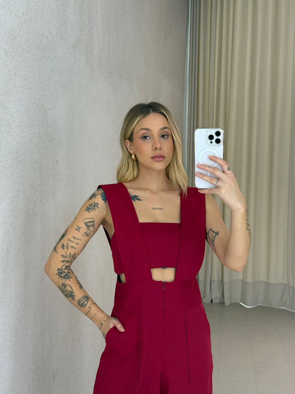 JARDINEIRA COM TOP CF CHERRY RED