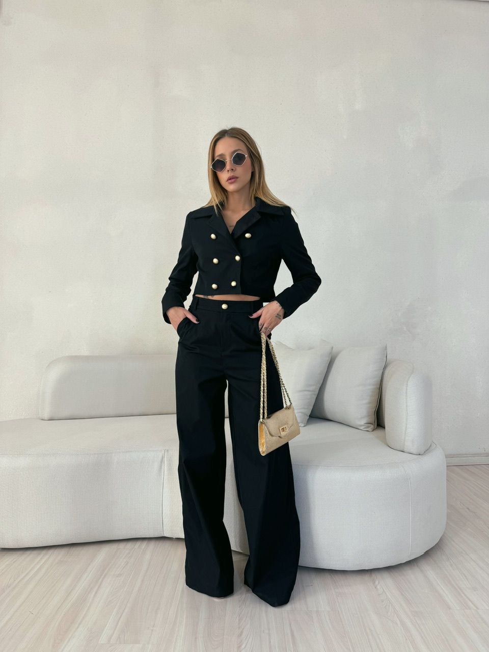 CONJUNTO REGINA CALÇA PRETO - 0052540032 - CAROLLA FERRARO