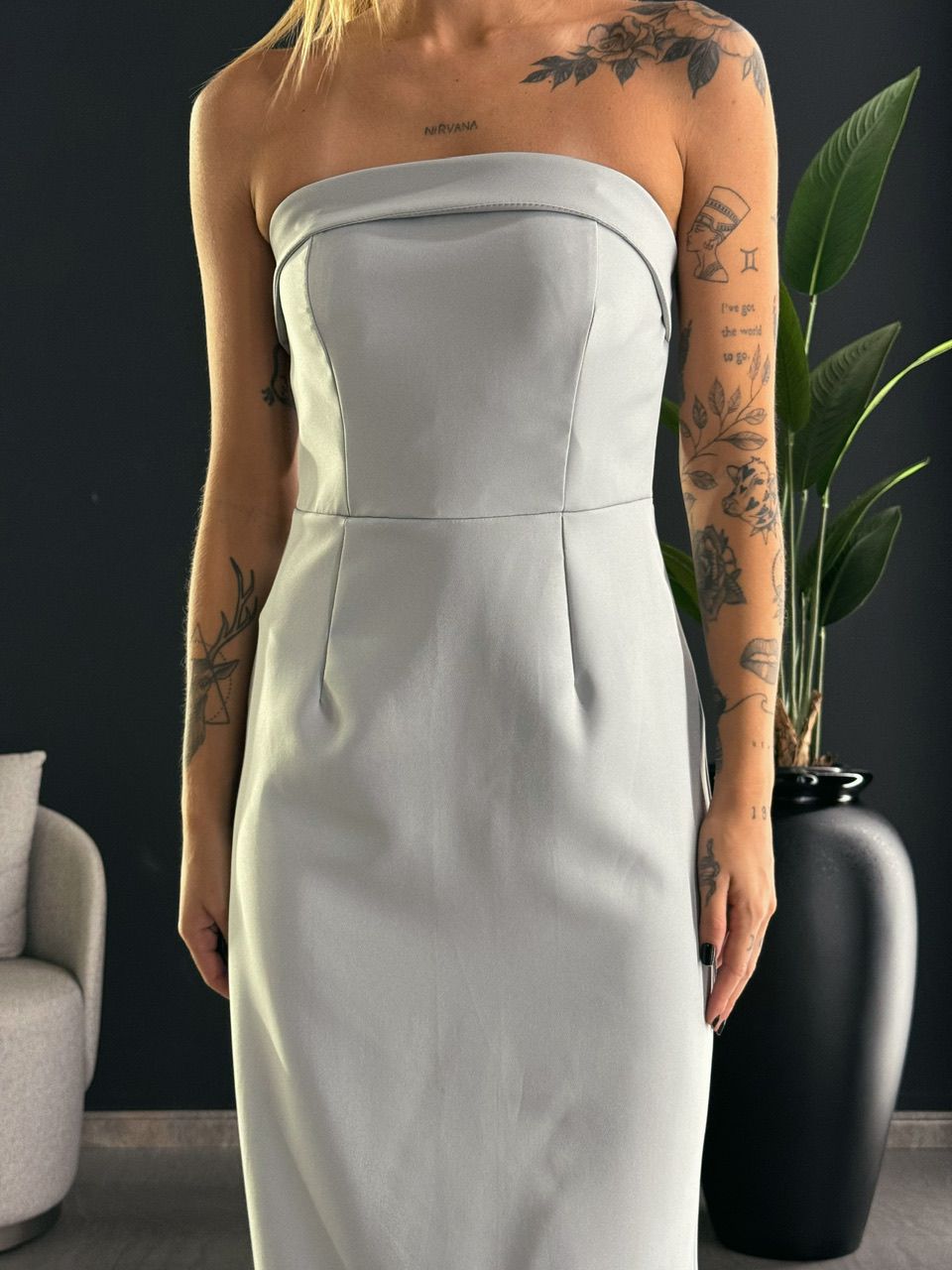 VESTIDO ISABELLY MIDI CINZA CLARO