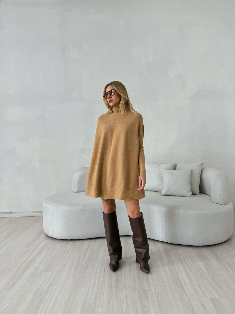 BLUSÃO TRICOT GOLA NUDE - 0053270049 - CAROLLA FERRARO