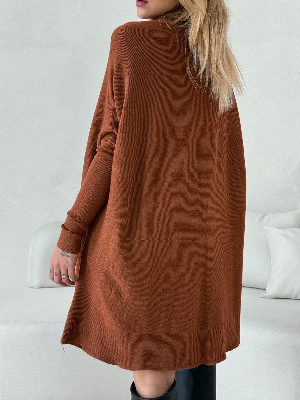 BLUSÃO TRICOT GOLA TERRA COTA 