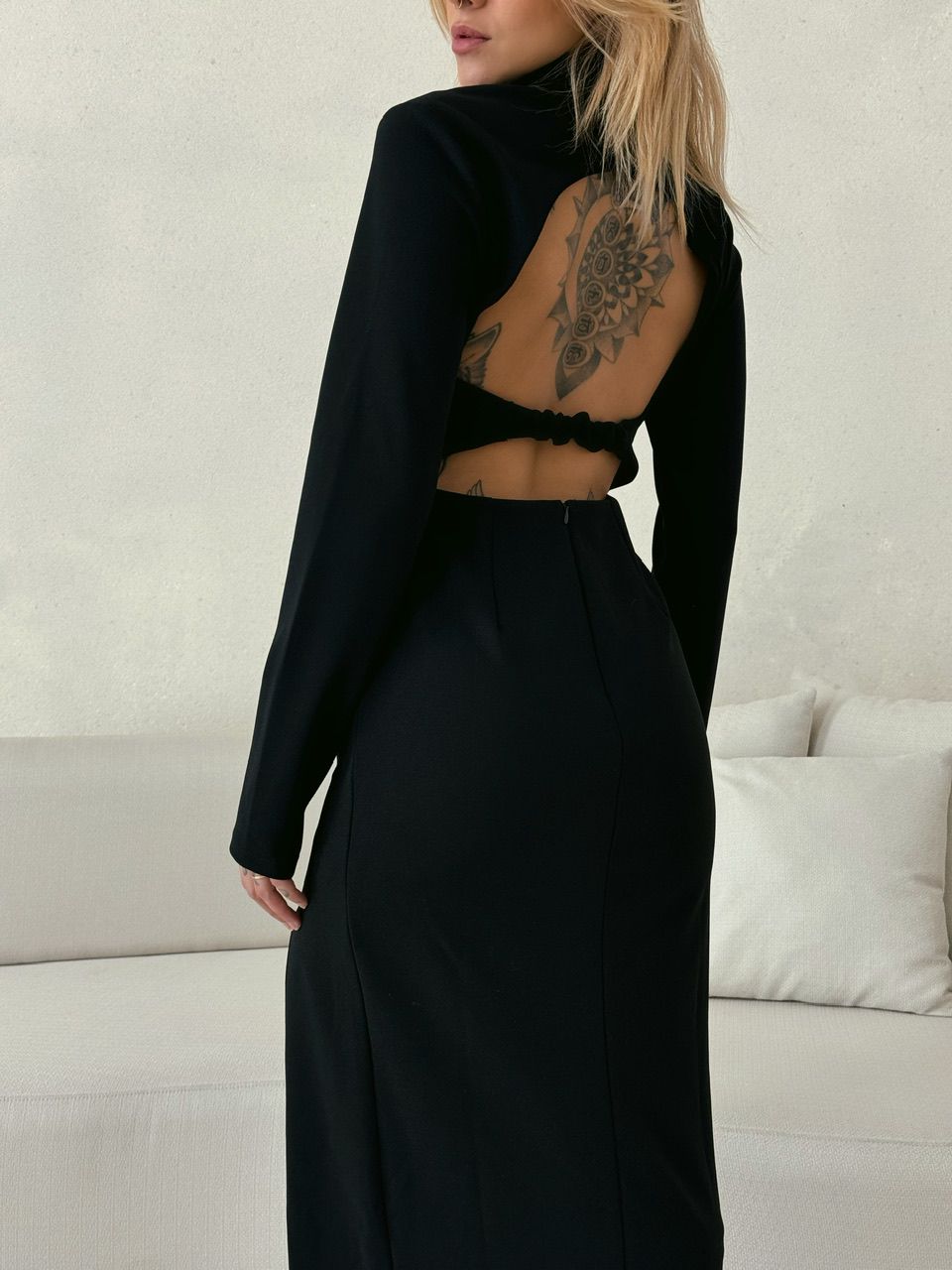 VESTIDO CRISTINA GOLA ALTA PRETO
