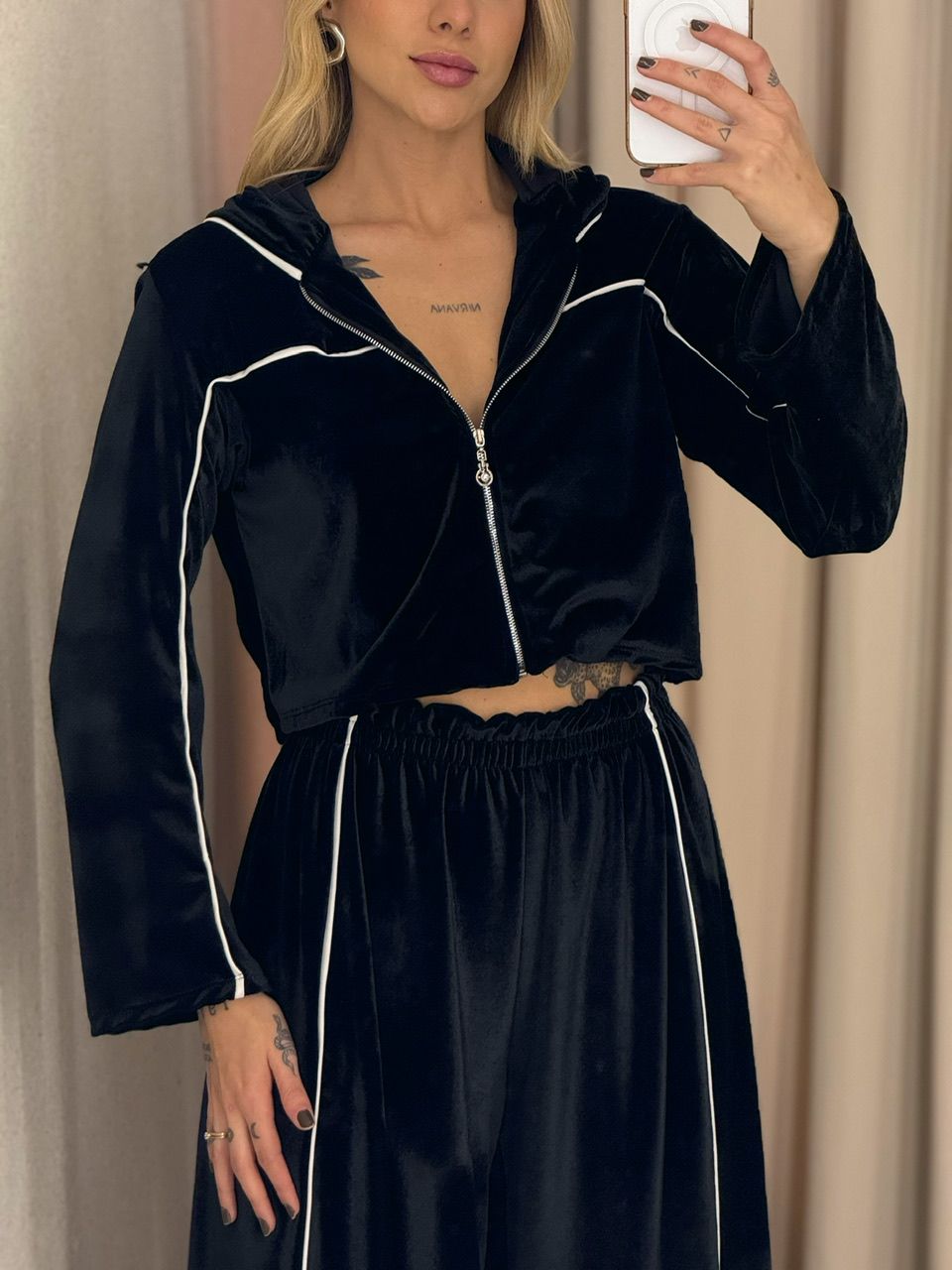 CONJUNTO CARINE VELUDO PRETO