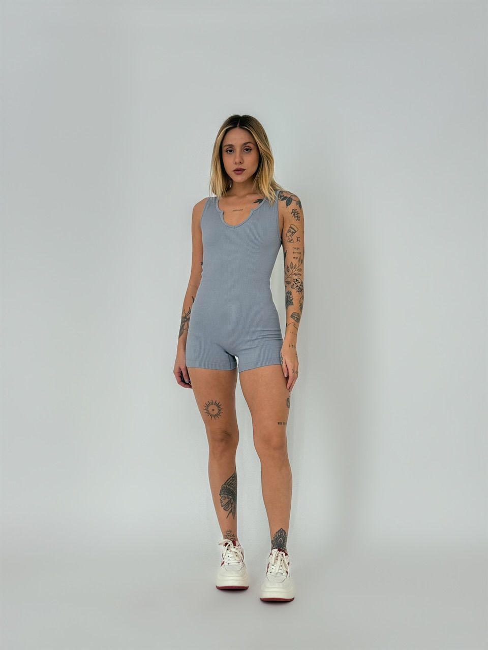 MACAQUINHO FIT LARA CAVADO CINZA - 0054570091 - CAROLLA FERRARO