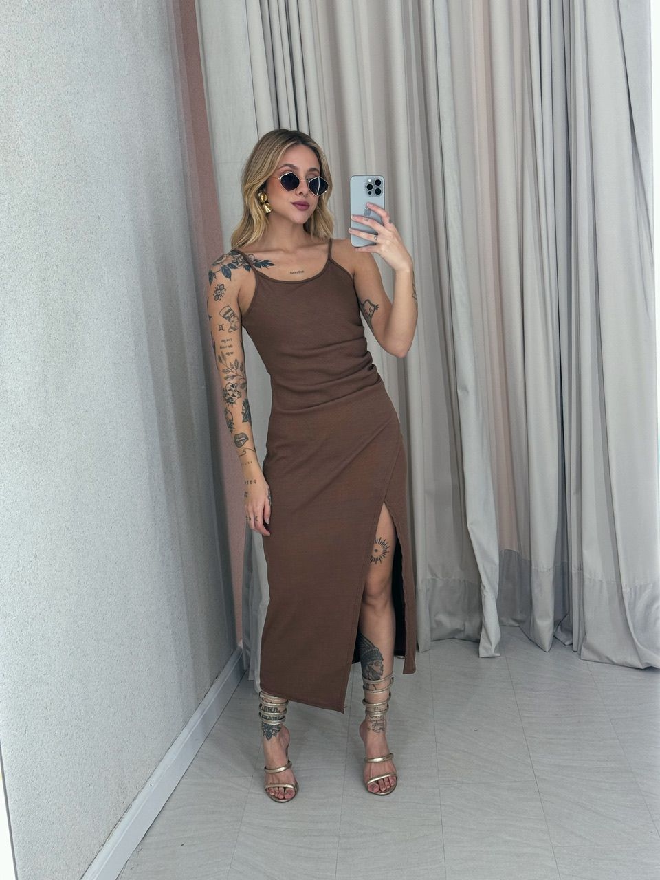 VESTIDO ANA LUIZA DRAPEADO CAPUCCINO 