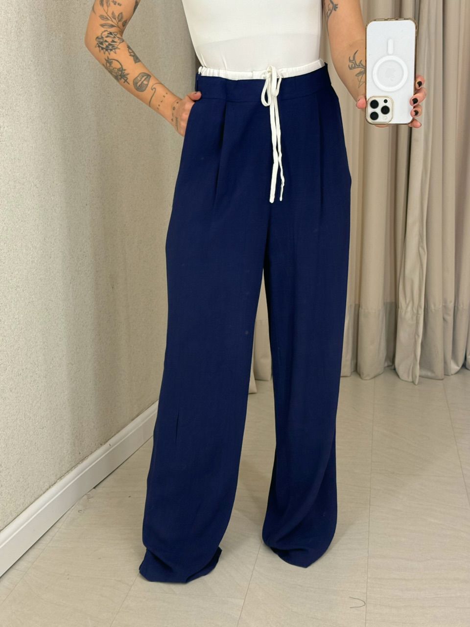 CALÇA MARIA FERNANDA PANTALONA MARINHO