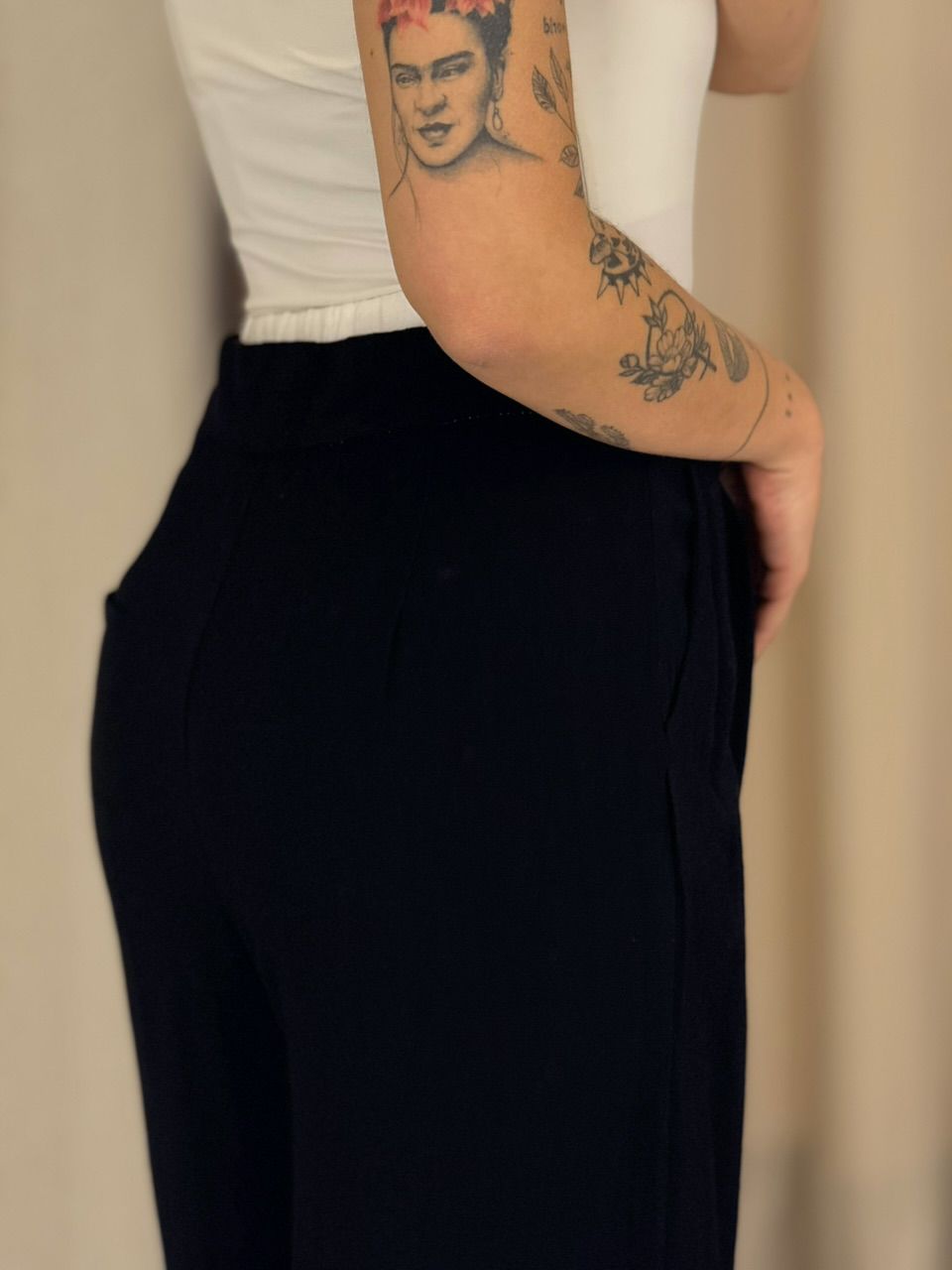 CALÇA MARIA FERNANDA PANTALONA PRETA