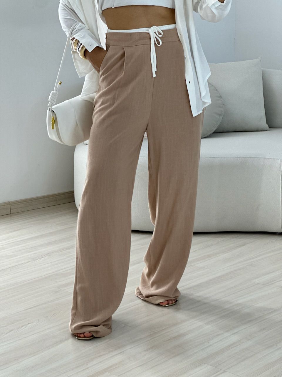 CALÇA MARIA FERNANDA PANTALONA NUDE - 0066730049 - CAROLLA FERRARO