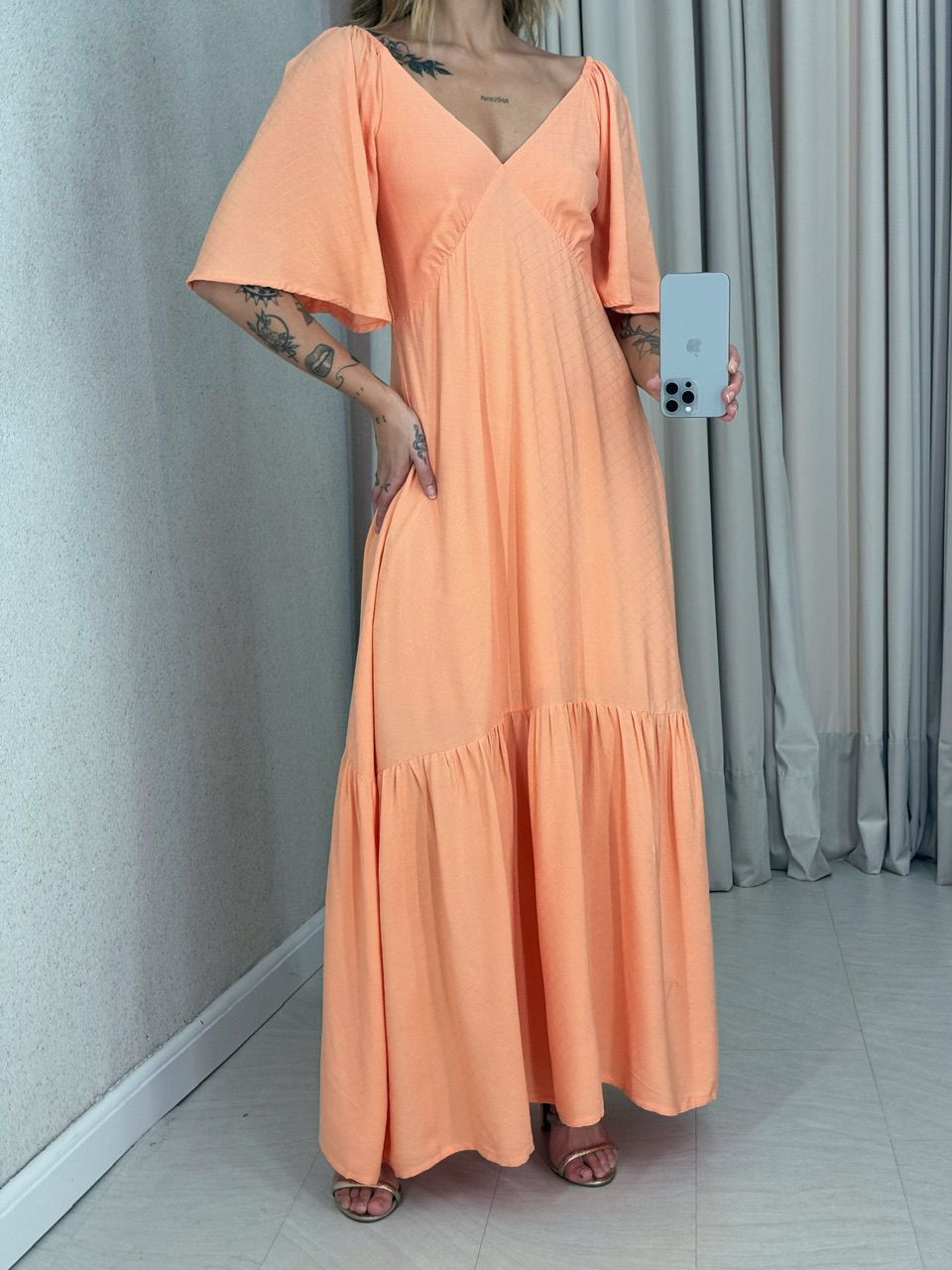 VESTIDO MANGA MIDI LARANJA