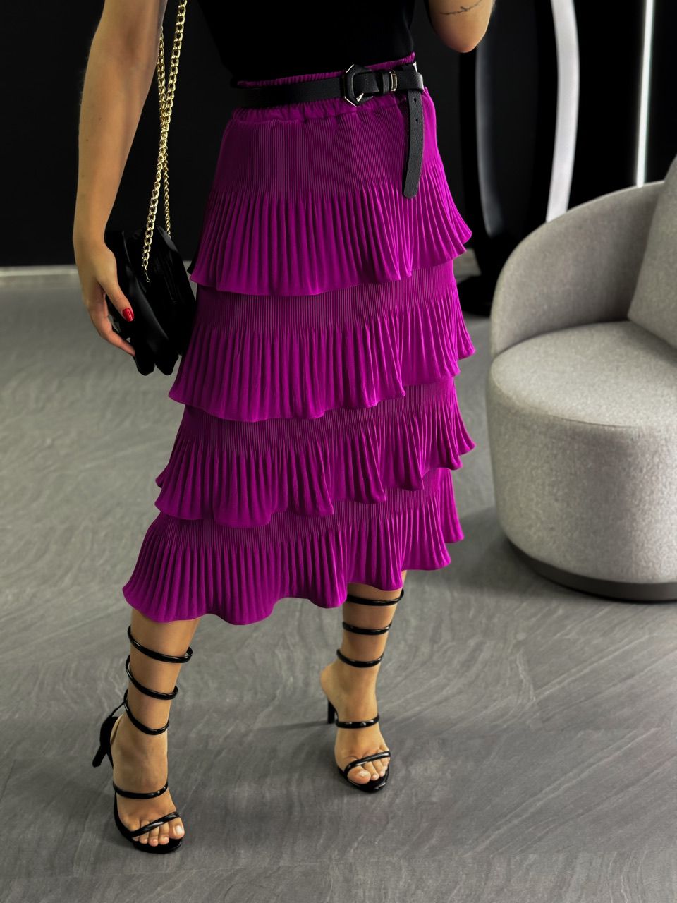 SAIA LÍVIA CAMADAS MIDI FUCSIA - 0046570120 - CAROLLA FERRARO