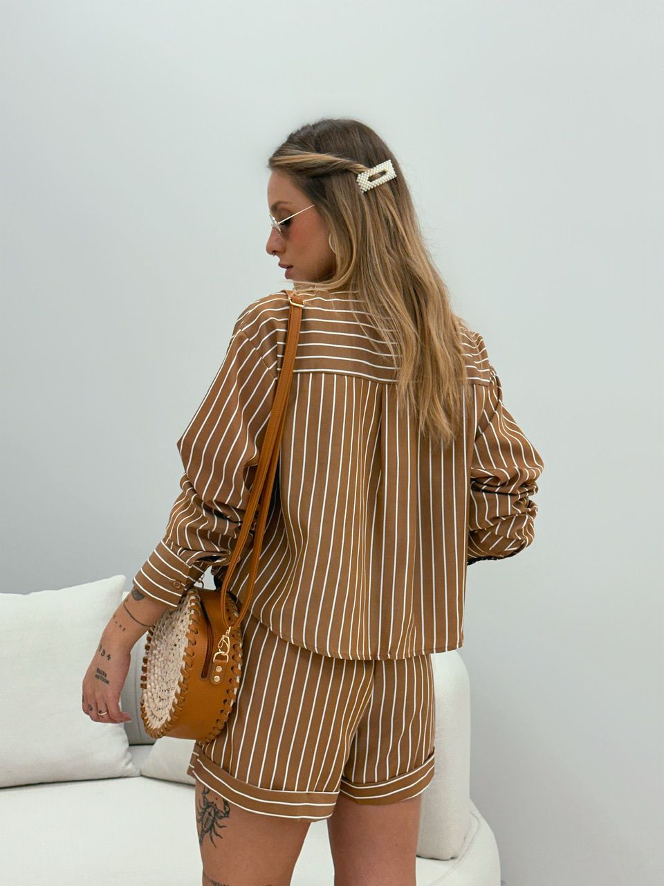 CONJUNTO SOFIA LISTRADO MARROM