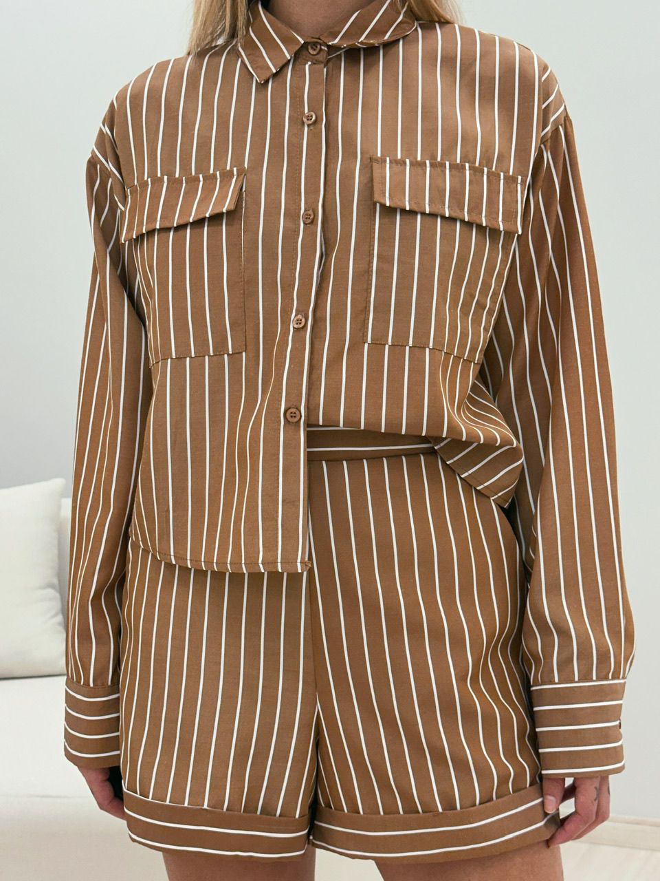 CONJUNTO SOFIA LISTRADO MARROM