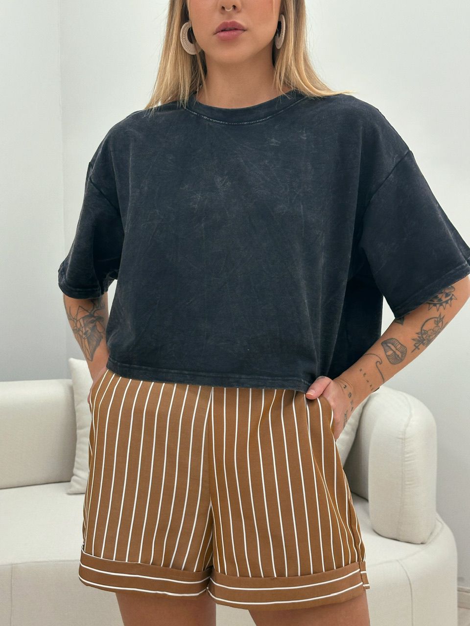T-SHIRT BÁSICA LISA PRETA