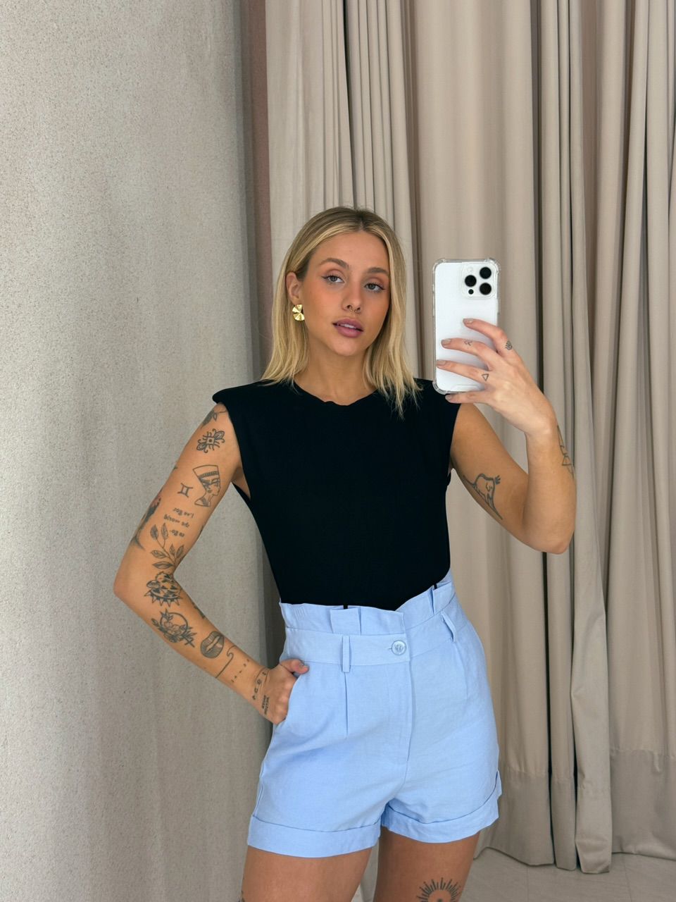 SHORT SANDY CURTO AZUL