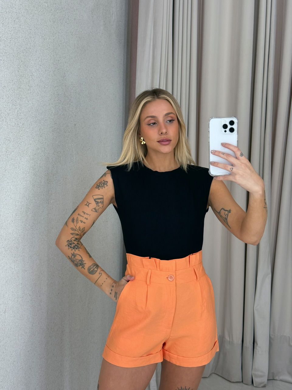 SHORT SANDY CURTO LARANJA