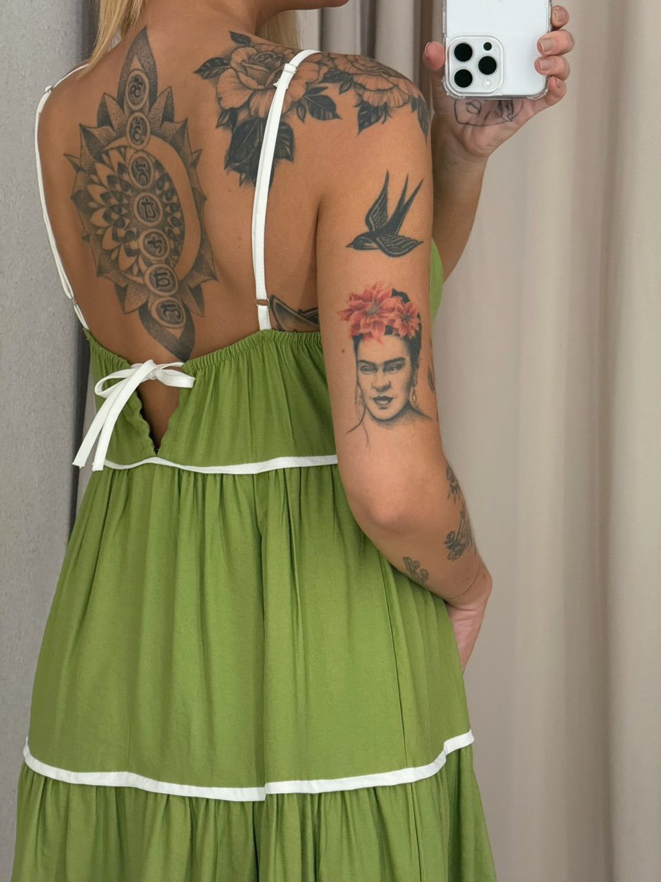 VESTIDO ANA CAROLINA ALÇA verde