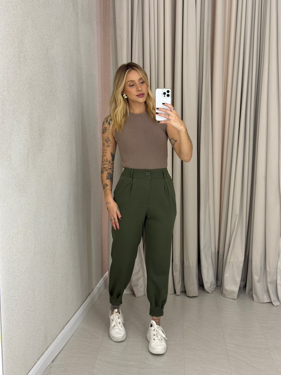 CALÇA SABRINA CENOURA VERDE