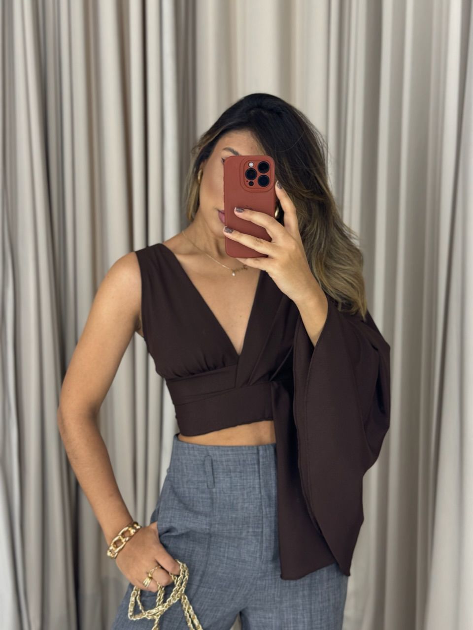 CROPPED DÉBORA NULA MANGA MARROM - 0051550054 - CAROLLA FERRARO